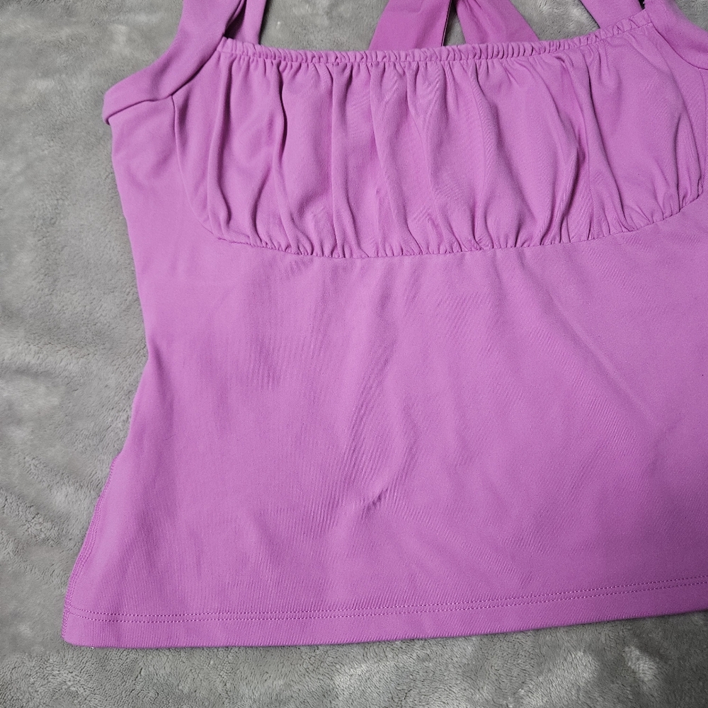 NEW! Blogilates First Bloom Bow Back Tank - Picture 4 of 13